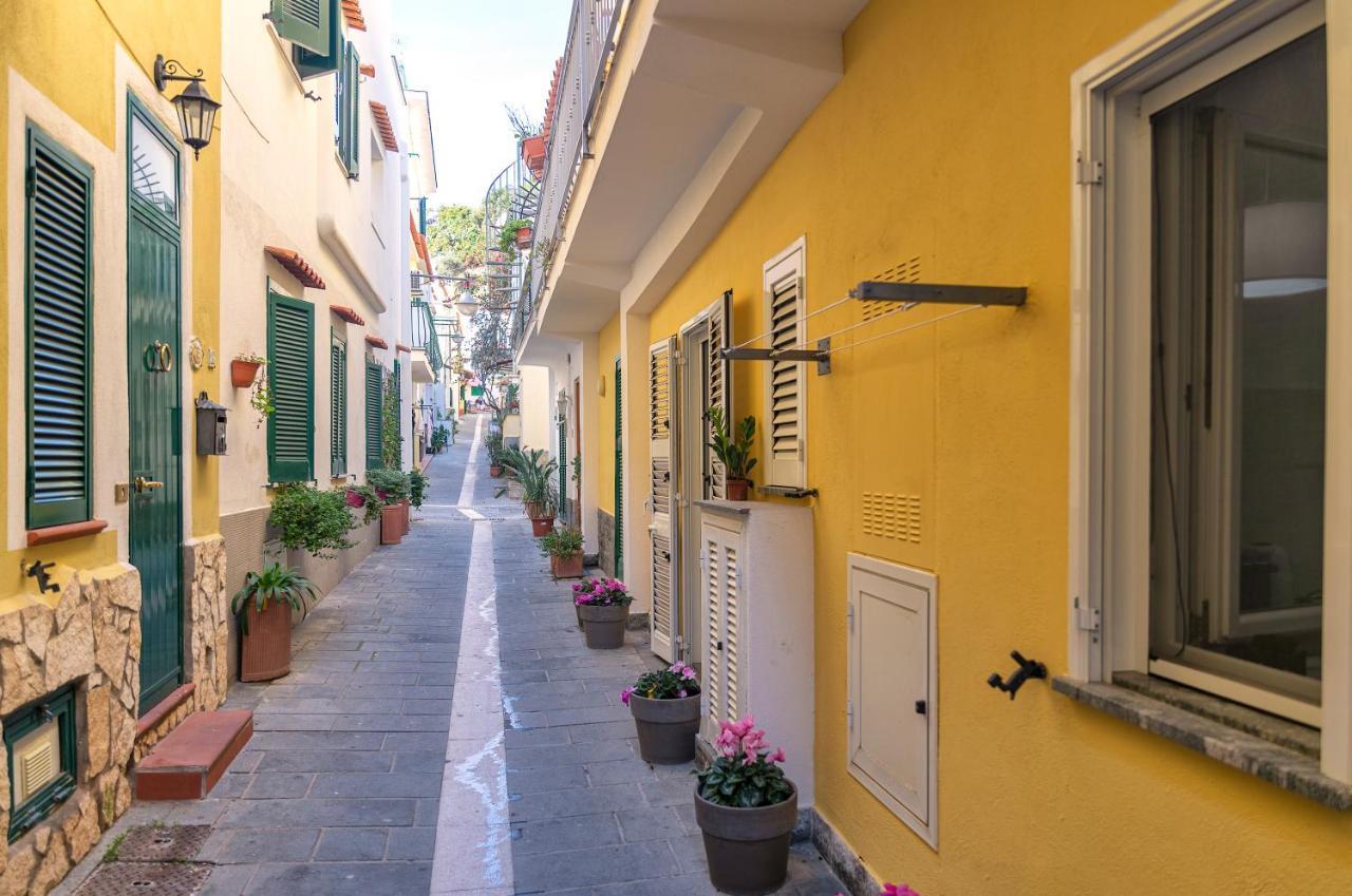 Lily'S Home Lacco Ameno  Exterior photo